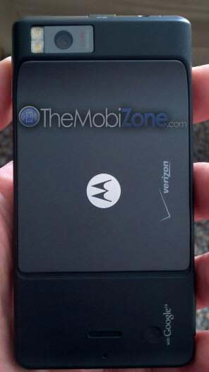 Смартфон Motorola Droid X2